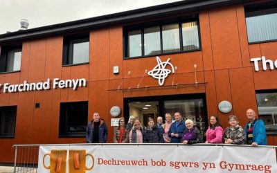 Enjoying practising Welsh during “Hapus i Siarad”