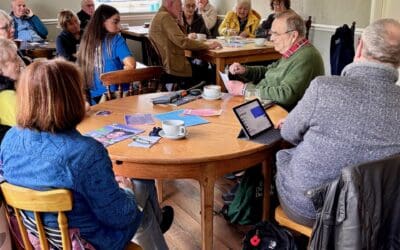 Cymuned yn dod ynghyd trwy ‘Paned a Sgwrs’